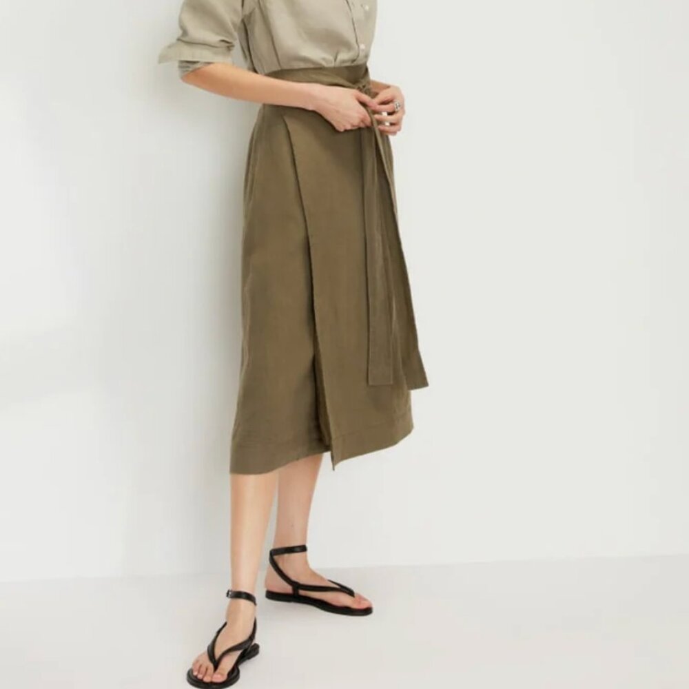Everlane Linen Wrap Skirt in Kalamata